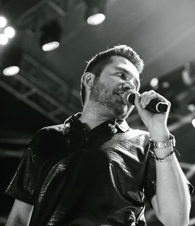 Memo Garza era vocalista de La Adictiva. (Foto: Instagram @memogarzaoficial)