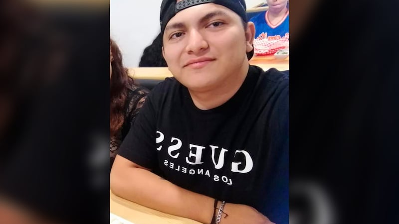 Desaparece joven yaqui en Sonora; acudió a cambiar una llanta pero ya no regresó