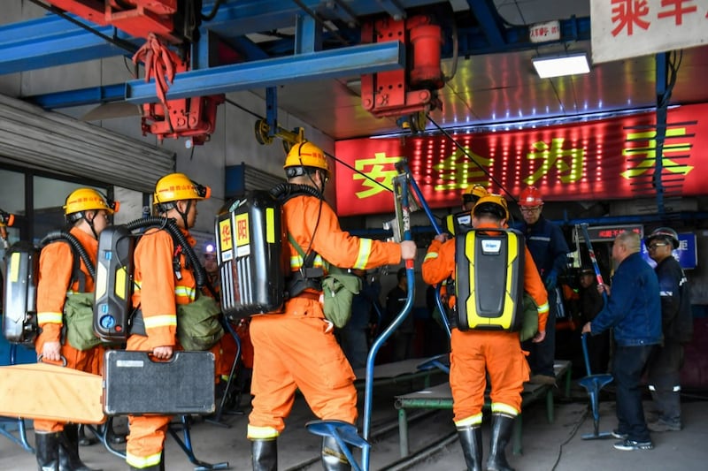 Explosión en mina de China deja al menos 82 muertos; es el accidente más grave desde 2009