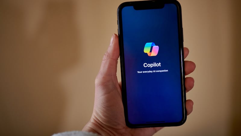 Choque entre Apple y Musk por la privacidad de datos