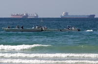 Irán advierte que el paso de Ormuz será un ‘Estrecho de sufrimiento’ para quienes declaran la guerra