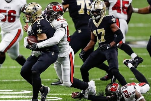 Tom Brady debuta en los Bucaneros con una derrota ante Santos de Nueva Orleans
