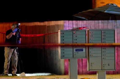 Policía abate a sospechoso de asesinato durante protestas en Portland