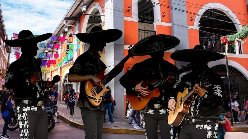 Vestidos como mariachis: Grupo armado ataca a personas en Mercado Morelos de Puebla