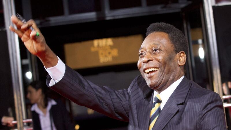 Pelé ‘reaparece’ con mensaje optimista: ‘Estoy fuerte, con mucha esperanza’