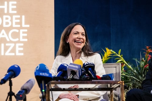 Noruega critica que María Corina regale medalla del Nobel de la Paz a Trump: ‘Es inaudito y patético’