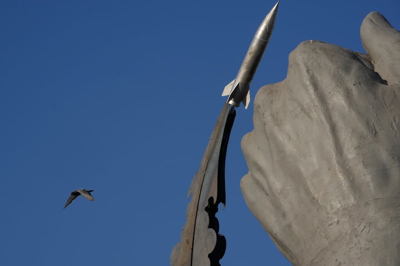Guerra con Irán cuesta 38.000 millones de dólares a EU... y podría pedir más presupuesto