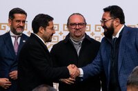 Lara, licenciado exprés en derecho