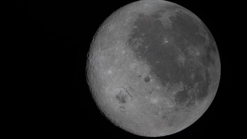 ¿Por qué un cráter en la Luna se llama 'Carroll'?