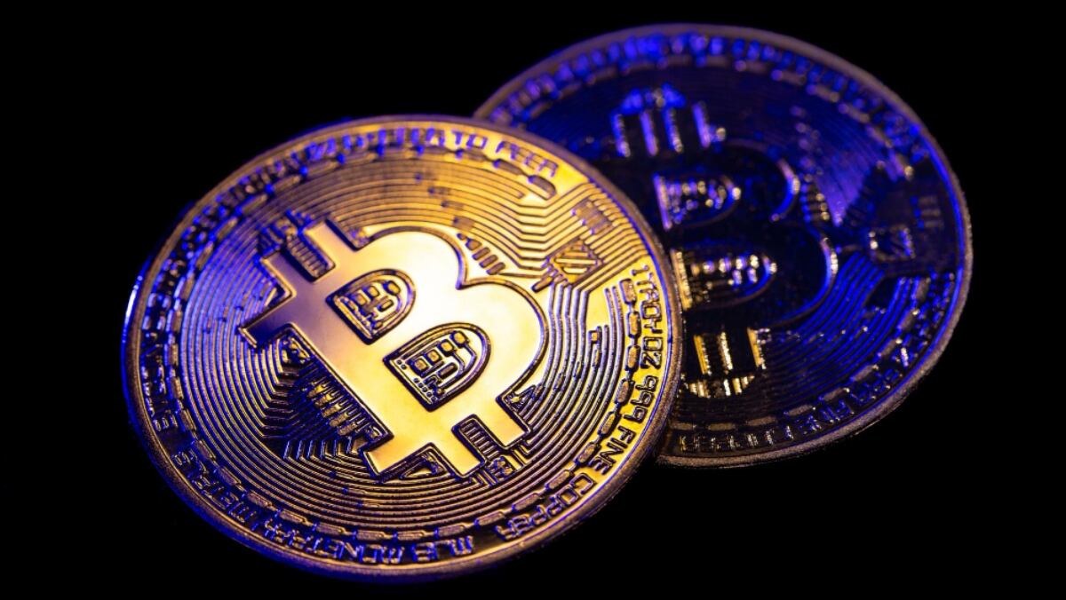 No te deshagas de tus bitcoins! ¿Por qué seguirá subiendo el precio de esta  criptomoneda, según expertos? – El Financiero