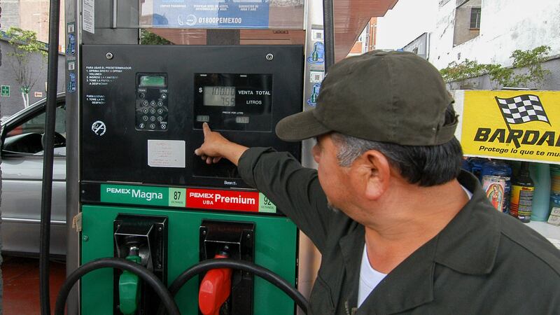‘Amarga’ Navidad y Año Nuevo: Hacienda quita subsidio a gasolina Premium por cuarta semana