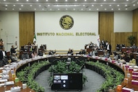 Reforma electoral es una ‘regresión’ de 45 años: ‘Pone en riesgo imparcialidad’, dicen consejeros del INE