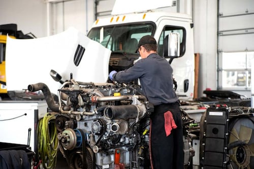 Quaker State lanza Fusion Tech diseñado para el transporte en México