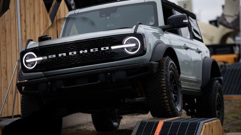 Ford Bronco ‘enciende’ las alarmas; investigan en EU posible falla en el motor