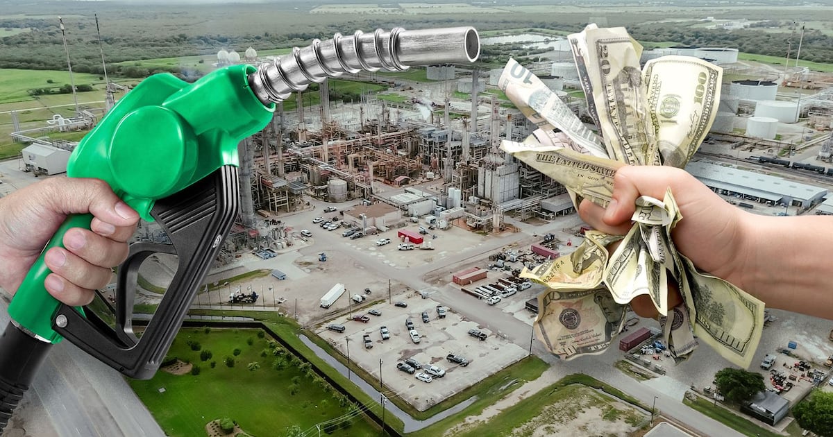 Refinerías de EE.UU. operan a niveles máximos, pero los precios del combustible resisten a la baja