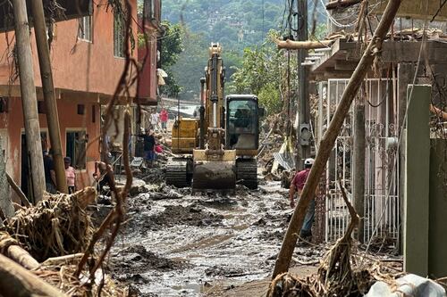 Emergencia en Huehuetla: Habitantes acusan falta de ayuda de las autoridades a una semana de las lluvias