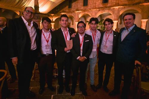 Reconocen a Coparmex-UIC como el mejor capítulo universitario del país