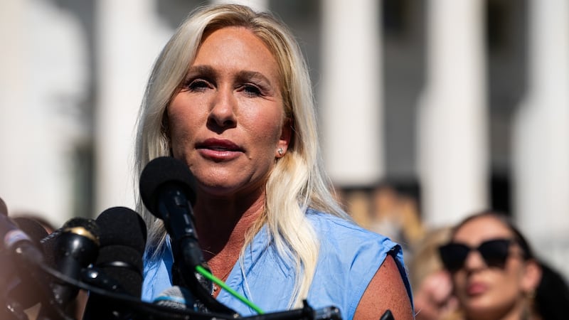‘Se volvió izquierdista’: Trump retira apoyo a Marjorie Taylor Greene, congresista de ultraderecha