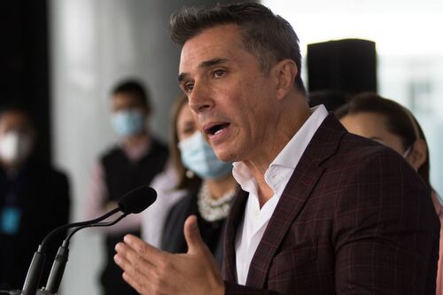 Sergio Mayer: ¿Qué cargos políticos ha tenido el aliado de Claudia Sheinbaum?