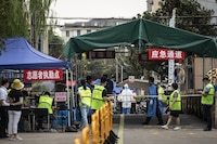 Dalian, la ciudad china de los miles de estudiantes confinados por COVID