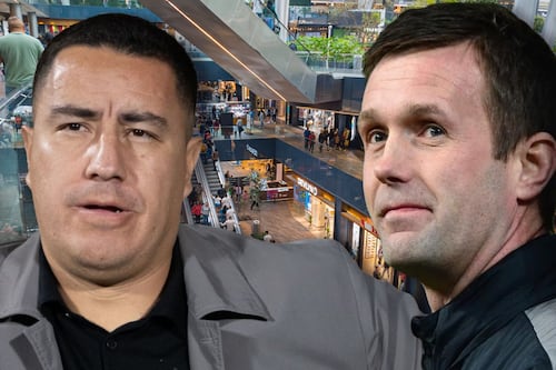 Efraín Juárez fue a un centro comercial en Cancún y salió con trabajo: El encuentro que lo hizo DT