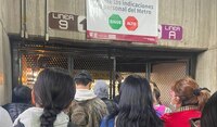 Retrasos y fallas en escaleras eléctricas, así opera el Metro de CDMX este jueves