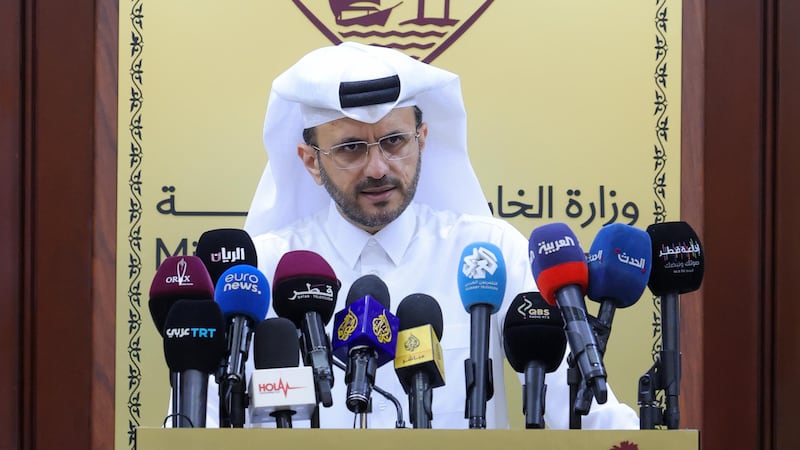 Irán amenaza con destruir el sector energético del Golfo Pérsico: Ataca refinería más grande de Qatar