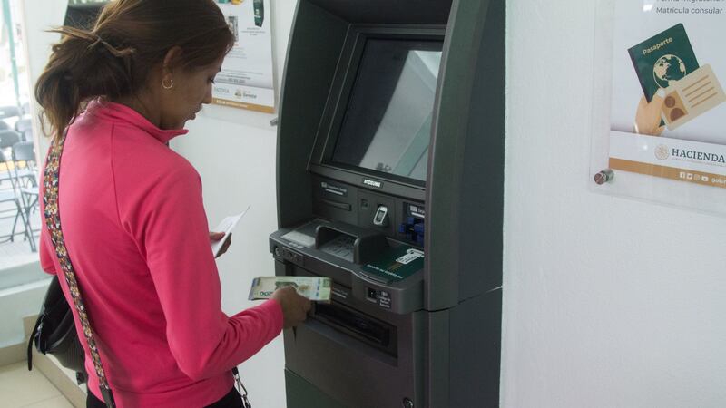 Banco del Bienestar: ¿Cómo usar los nuevos cajeros automáticos para retirar tu pensión?