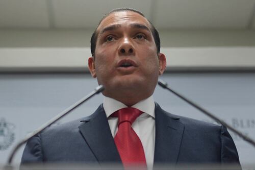 Conceden prisión domiciliaria a exfiscal de Veracruz