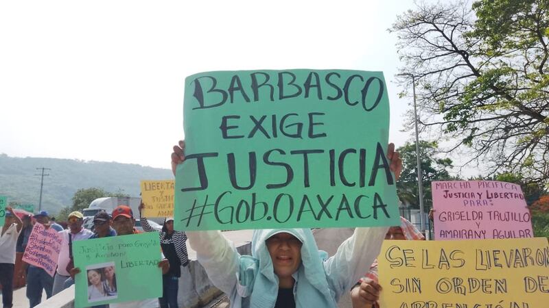 Piden la liberación de Amayrani Aguilar y Griselda Trujillo, detenidas en Oaxaca y llevadas a Tabasco