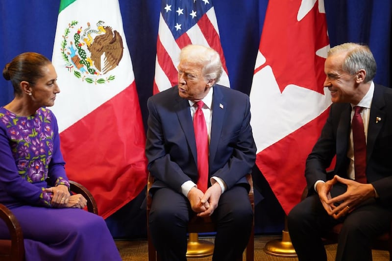 Reunión Sheinbaum, Trump y Carney: Así fue el primer encuentro en persona entre los líderes del T-MEC