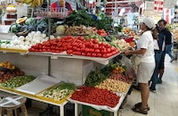 Inflación en México ‘da tregua’ y desacelera a 4.45 % en abril: ¿Qué productos bajaron más de precio?