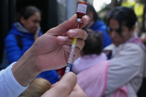 OPS emite alerta epidemiológica por brote de sarampión; México encabeza cifra de casos en América