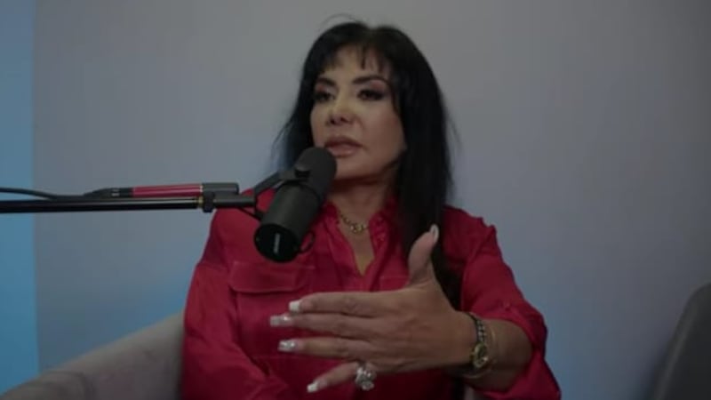 Helicópteros privados y fugitivos del gobierno: ‘Reina del Pacífico’ relata fiesta de ‘jefe narco’ en Sinaloa