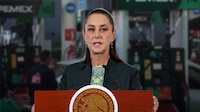 ‘Queremos que baje más’: Sheinbaum insistirá a gasolineros que se reduzca el precio del diésel