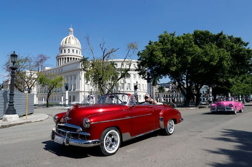 Cuba se dirige a una ‘catástrofe’ sin petróleo de México: ‘Vendrá desplome total de su economía’