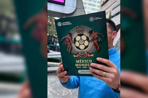 Álbum Retro Lotería Nacional y el Fútbol promociona 20 billetes de la historia mundialista de México