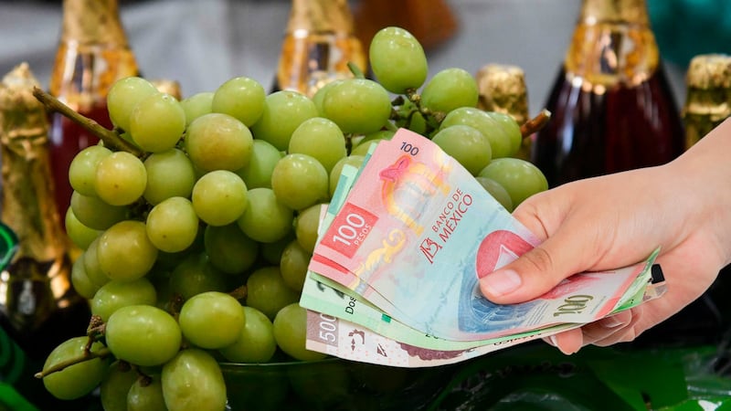 No cortes tus deseos: ¿Cuál es el precio de la uva y el lomo de cerdo este fin de año, según la Profeco?