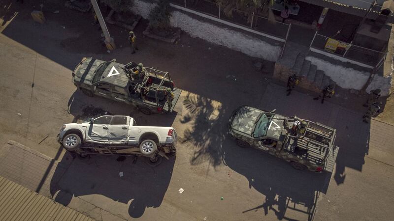 Ejército decomisa fentanilo, opio y armas en Culiacán tras detención de Ovidio Guzmán