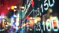 Wall Street cierra mixto en última sesión de la semana en espera de la decisión de la Fed