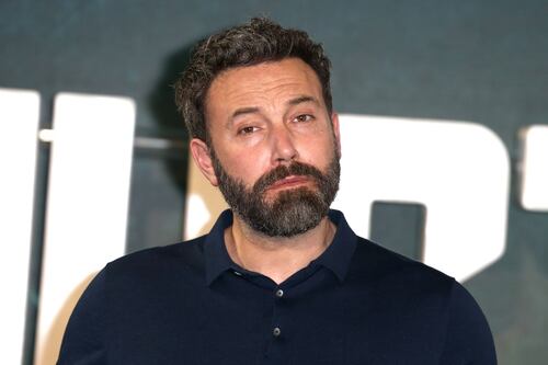 Ben Affleck pide que no lo juzguen por su expresión facial: ‘Dios me hizo así’