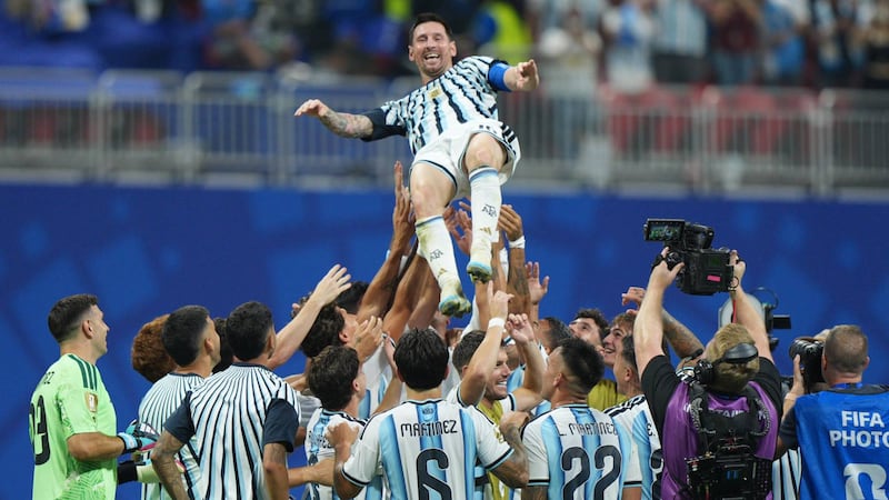 ¡Sufre, pero gana! Argentina derrota 3-2 a Egipto y clasifica a cuartos de final del Mundial 2026