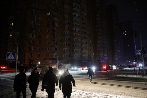 Rusia lanza nuevo ataque masivo contra Ucrania: Su blanco fueron empresas militares y el sector energético