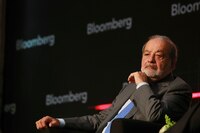 ‘Superpeso’ le da un empujón a la fortuna de Carlos Slim: Supera los 100 mil mdd por primera vez