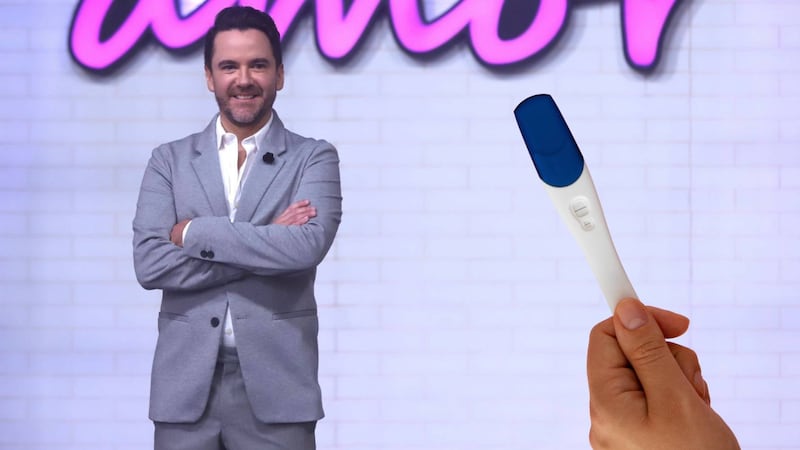 ¿Por qué el conductor Mauricio Mancera se hizo una prueba de embarazo? ‘También sirven para los hombres’