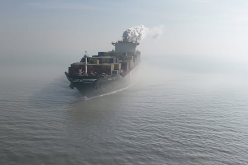 ¿Ya reabrió el Estrecho de Ormuz? Segundo buque carguero con bandera china pasa sin problema