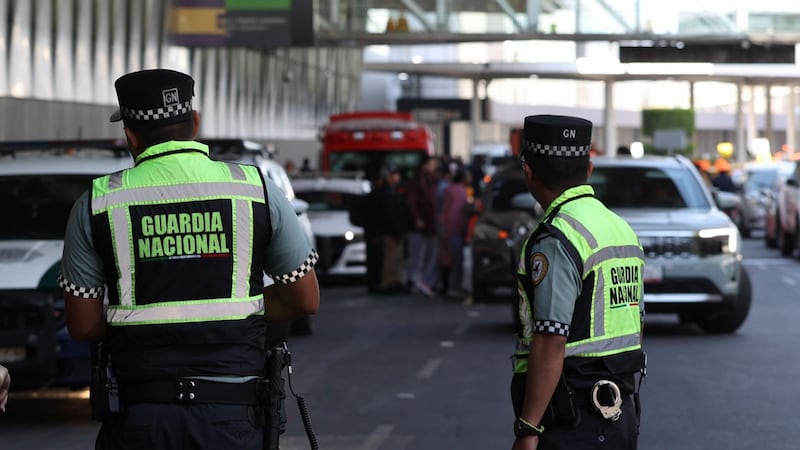 Tensión en AICM: Falsa amenaza de bomba detiene vuelos