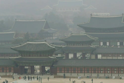 Corea del Sur quiere generar lluvia con China contra contaminación