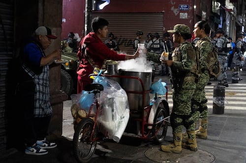 Actividad económica de México perfila crecimiento de 2.5% en agosto