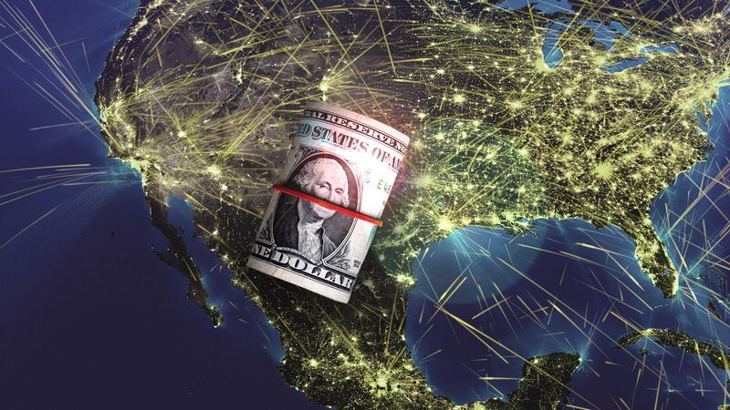 ‘Gracias paisanos’: Remesas a México superarán los 63 mil mdd este año, estima BBVA